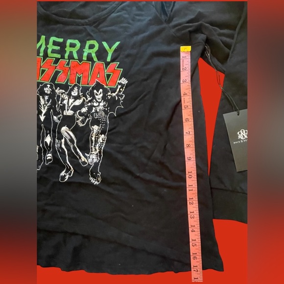 Rock & Republic Kiss Shirt - Picture 7 of 12